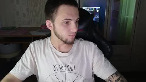 Snapshot of golden_boyyy21 chatting on 06-24-26, 05:12 Golden boyyy21 online show from 06-24-26, 05:12