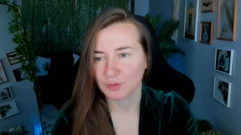 Snapshot of golden_dragones chatting on 06-02-26, 08:38 Gloria online show from 06-02-26, 08:38