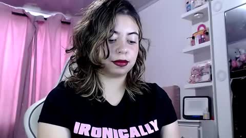Snapshot of golden_gingerkitty chatting on 02-24-26, 02:15 golden_gingerkitty online show from 02-24-26, 02:15