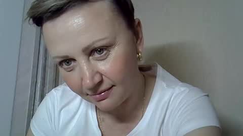 Snapshot of golden_kessie chatting on 05-05-26, 08:06 golden_kessie online show from 05-05-26, 08:06