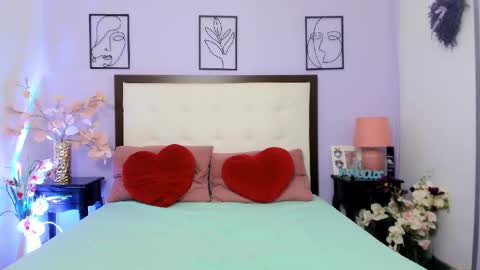 Kitty online show from 10-15-25, 04:23