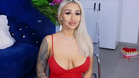 GoldenAmberX online show from 01-08-25, 10:27