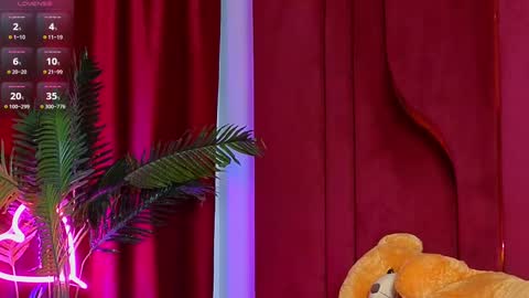 GoldenAmberX online show from 02-24-25, 11:43