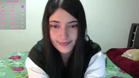 Snapshot of goldencandycotton chatting on 09-15-25, 04:18 goldencandycotton online show from 09-15-25, 04:18