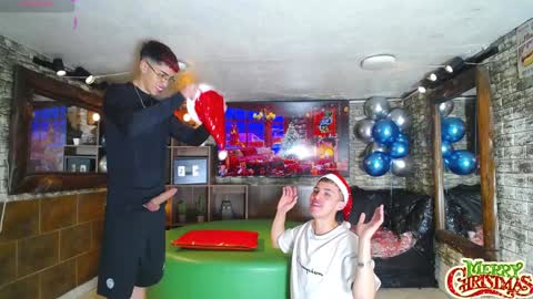 GOLDENJOI online show from 12-24-24, 12:55