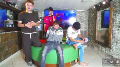 GOLDENJOI online show from 12-30-24, 01:14