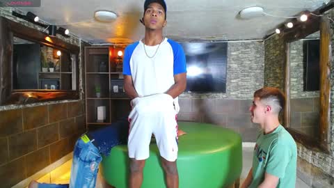 GOLDENJOI online show from 01-05-25, 11:48