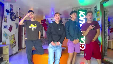 GOLDENJOI online show from 02-13-25, 12:43