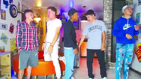 GOLDENJOI online show from 02-26-25, 11:41