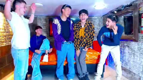 GOLDENJOI online show from 09-08-25, 10:09