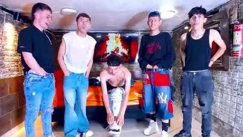 GOLDENJOI online show from 09-12-25, 10:10