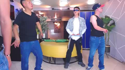 GOLDENJOI online show from 09-29-25, 11:09