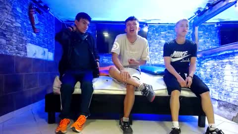 GOLDENJOI online show from 11-02-25, 11:34