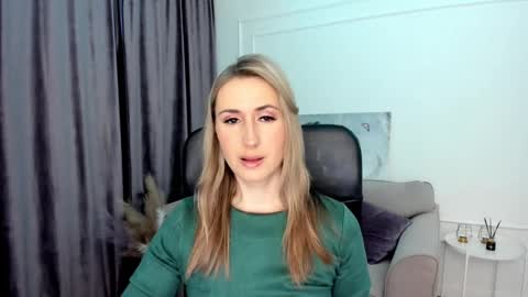 Olivia online show from 02-26-25, 03:32