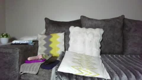 goldiecandy online show from 06-11-26, 07:23