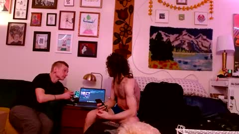 Snapshot of goldxxxstar chatting on 01-05-25, 07:49 GOLDXSTAR online show from 01-05-25, 07:49