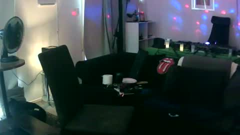 Snapshot of goldyguy011 chatting on 01-25-25, 07:06 goldyguy011 online show from 01-25-25, 07:06