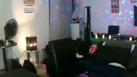 Snapshot of goldyguy011 chatting on 02-13-25, 06:59 goldyguy011 online show from 02-13-25, 06:59