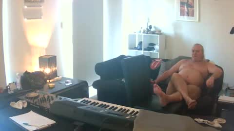 Snapshot of goldyguy011 chatting on 10-06-25, 02:53 goldyguy011 online show from 10-06-25, 02:53