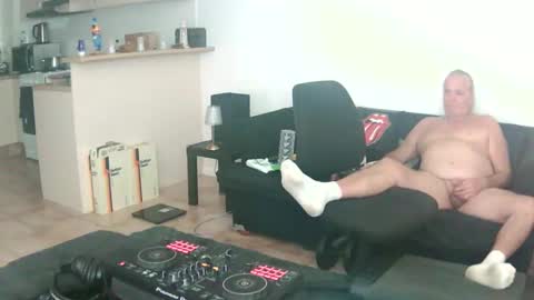 goldyguy011 online show from 05-29-26, 06:55