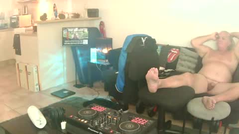 goldyguy011 online show from 06-24-26, 01:37
