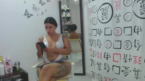 Snapshot of golositha26 chatting on 01-31-25, 06:02 Valentina online show from 01-31-25, 06:02