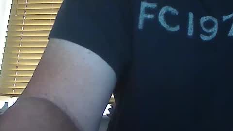 Gomez Addams online show from 10-11-25, 11:09