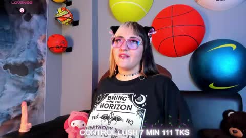gomory_kitty online show from 05-05-26, 04:37