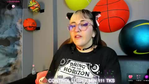 gomory_kitty online show from 05-09-26, 06:35
