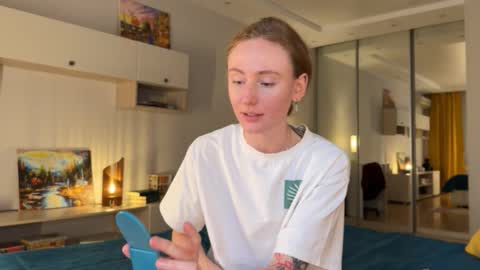 Snapshot of good__choice chatting on 10-30-25, 12:39 Polly online show from 10-30-25, 12:39