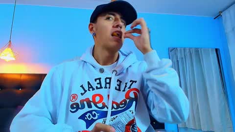 good_sheep online show from 02-01-25, 08:18