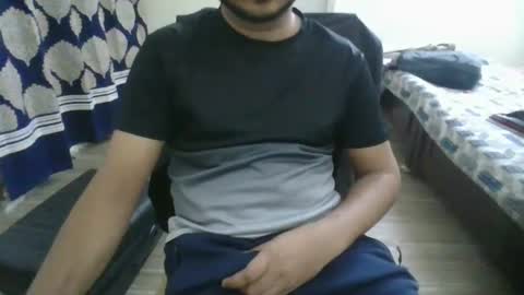 Arab Pronstar online show from 12-17-24, 11:05