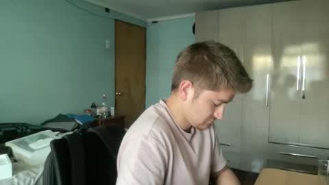 Snapshot of goodfumes chatting on 11-16-25, 10:04 goodfumes online show from 11-16-25, 10:04