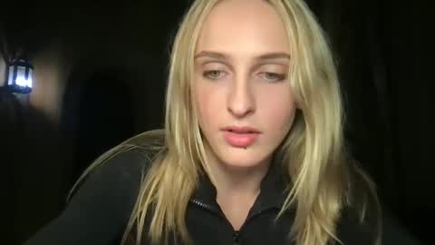 goodgirlliv online show from 09-14-25, 08:46
