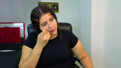 Snapshot of goodgirlxxxl chatting on 05-09-26, 12:27 Goodgirlxxxl online show from 05-09-26, 12:27