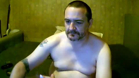 Snapshot of goosey77 chatting on 04-09-26, 03:06 Goosey77 online show from 04-09-26, 03:06