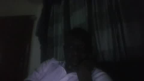 Snapshot of gorashado chatting on 10-12-25, 06:01 Sexy Black Model online show from 10-12-25, 06:01