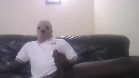 Snapshot of gorashado chatting on 11-08-25, 12:00 Sexy Black Model online show from 11-08-25, 12:00