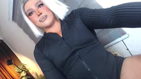 Samantha online show from 12-17-25, 12:55