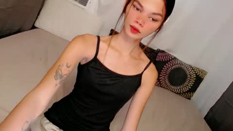Snapshot of gorgeous_mafia16 chatting on 03-06-25, 05:11 Janna Marie online show from 03-06-25, 05:11