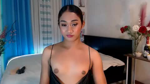 gorgeous_nicole online show from 01-02-25, 10:11