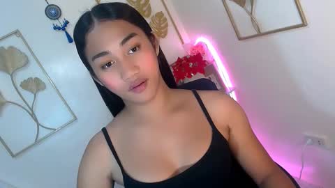 gorgeous_niicole online show from 11-04-25, 07:35