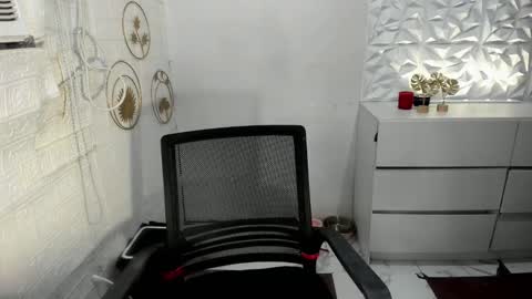 Amanda rose online show from 09-22-25, 01:18