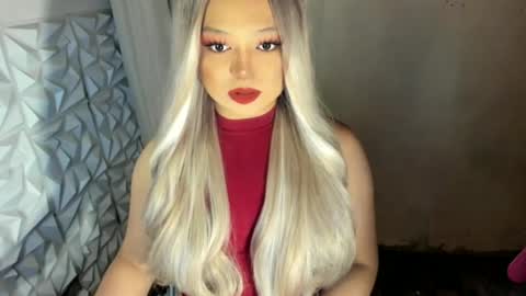 Snapshot of gorgeousamandarose chatting on 07-01-26, 04:14 Amanda rose online show from 07-01-26, 04:14