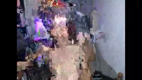 Snapshot of gorgeousbombshellx chatting on 04-28-26, 04:50 mikay online show from 04-28-26, 04:50