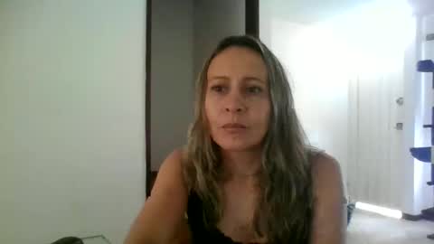 Snapshot of gorgeousgirl9 chatting on 01-11-25, 06:12 gorgeousgirl9 online show from 01-11-25, 06:12