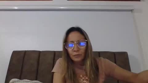 Snapshot of gorgeousgirl9 chatting on 09-29-25, 03:33 gorgeousgirl9 online show from 09-29-25, 03:33