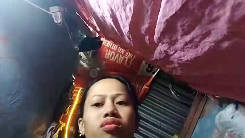 Snapshot of gorgeouspinay_babe chatting on 09-22-25, 12:51 GorgeousPinay babe online show from 09-22-25, 12:51