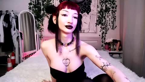    online show from 02-09-25, 04:36