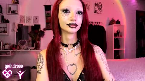    online show from 10-27-25, 02:26